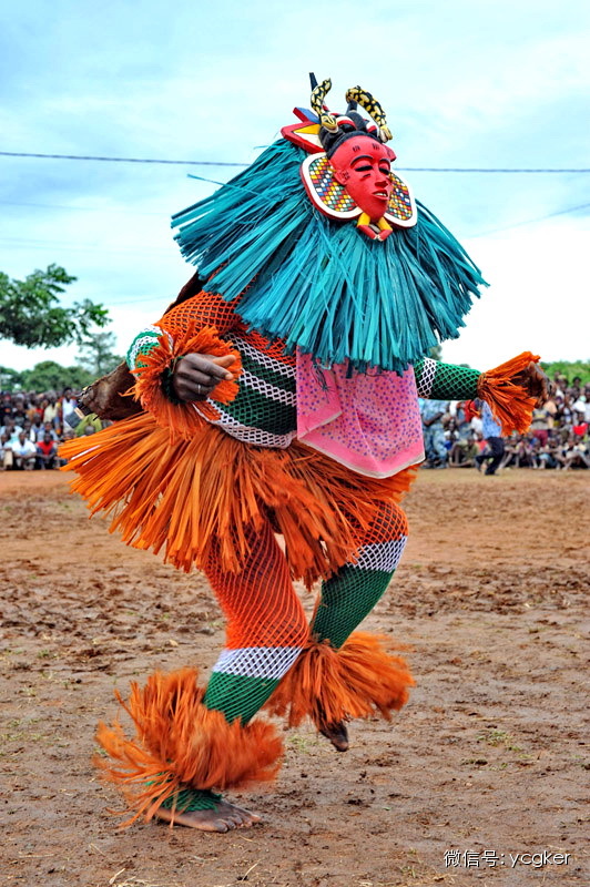 Guro Dance-来自象牙海岸的面具舞蹈-风彦疯语-杜风彦