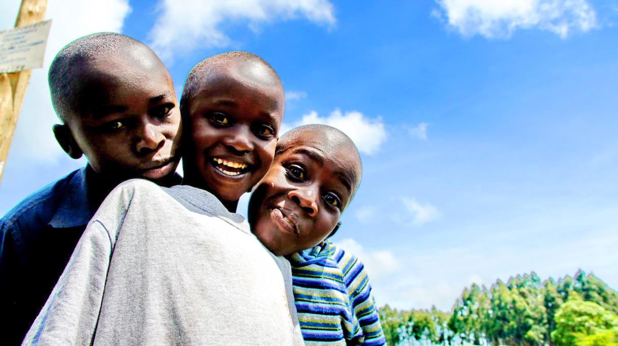 肯尼亚乡下的孩子们-风彦疯语-杜风彦