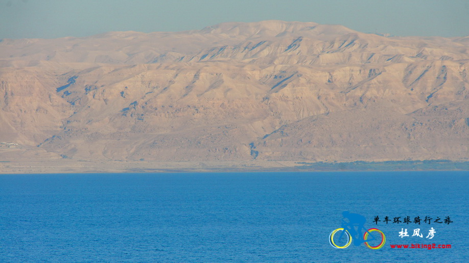 骑在约旦-死海（Dead sea）-风彦疯语-杜风彦