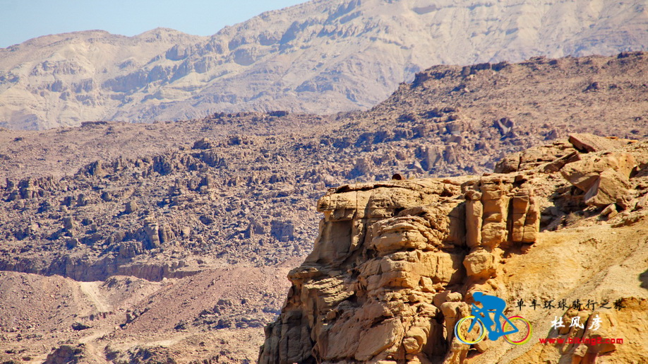 骑在约旦-Wadi Al Mujib-风彦疯语-杜风彦