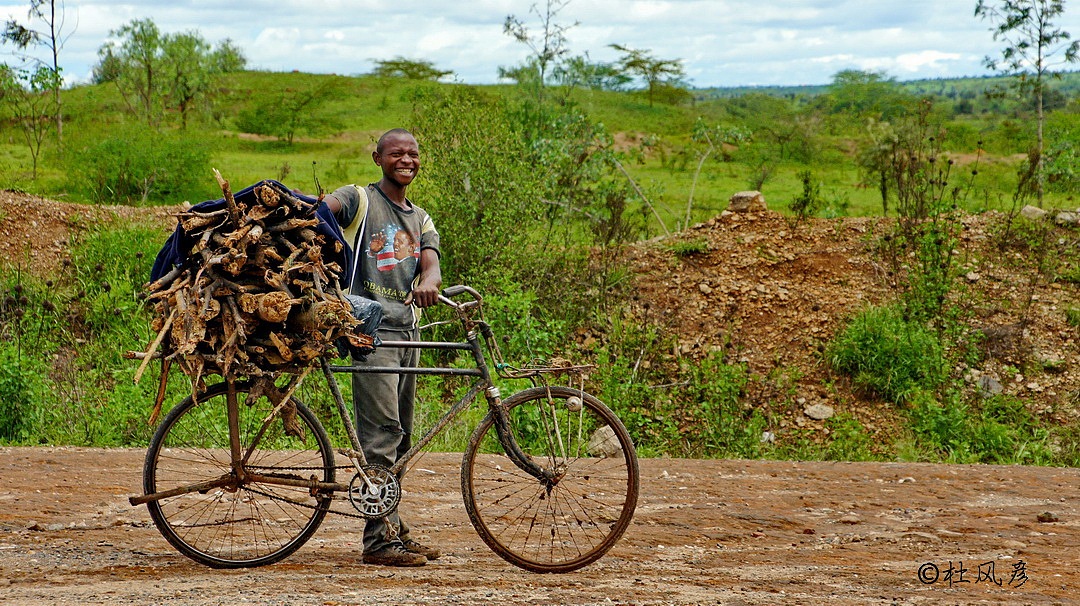 骑行非洲系列-肯尼亚内罗毕-蒙巴萨-风彦疯语-杜风彦